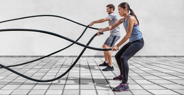 Men and females do exercises