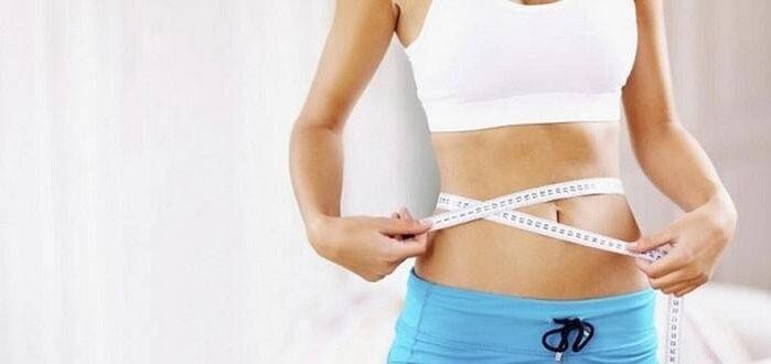 The girl lost 3 kg in one week with the help of diet and exercise